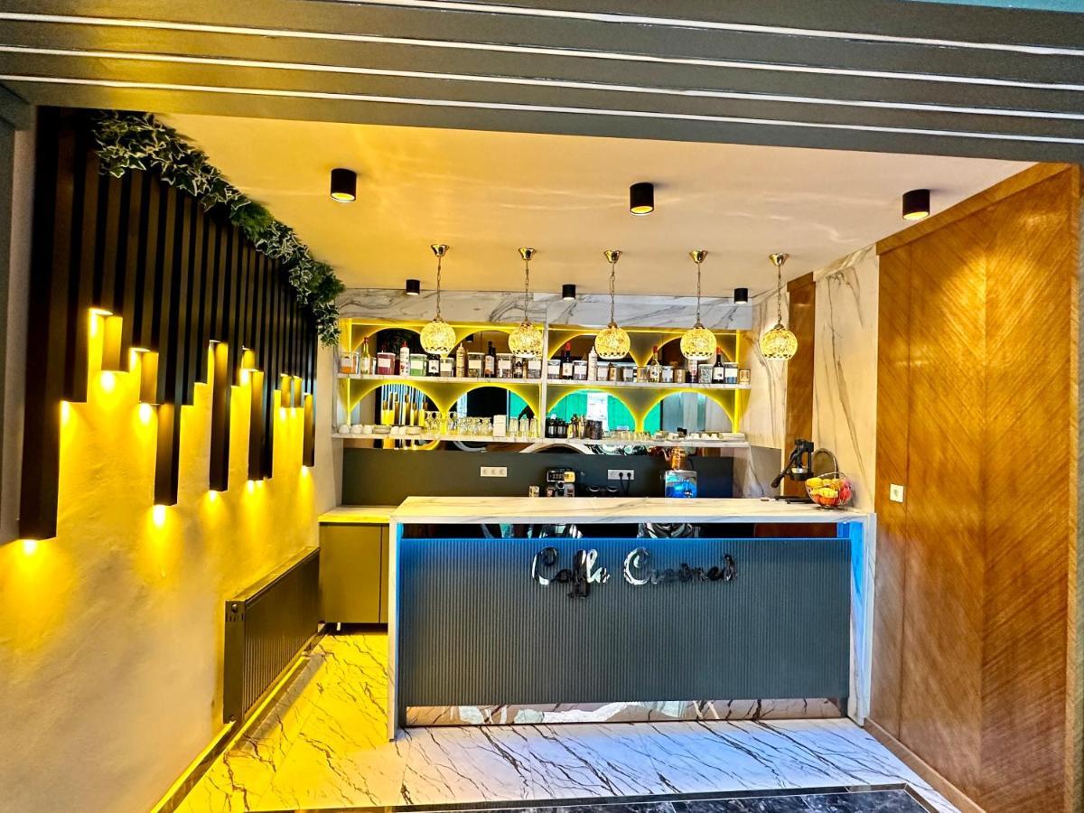 Crowned Plus Hotel Istambul Exterior foto
