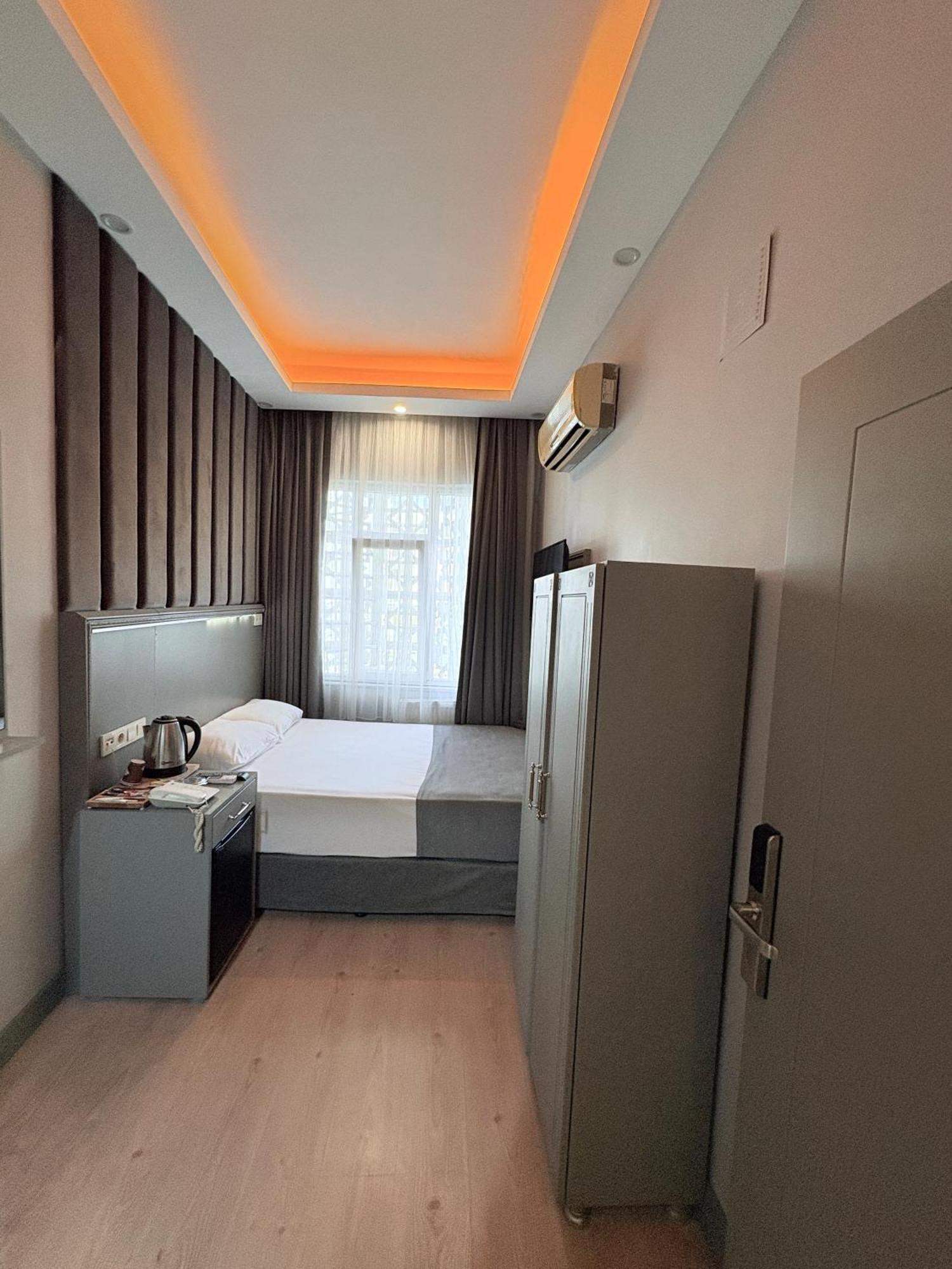 Crowned Plus Hotel Istambul Exterior foto